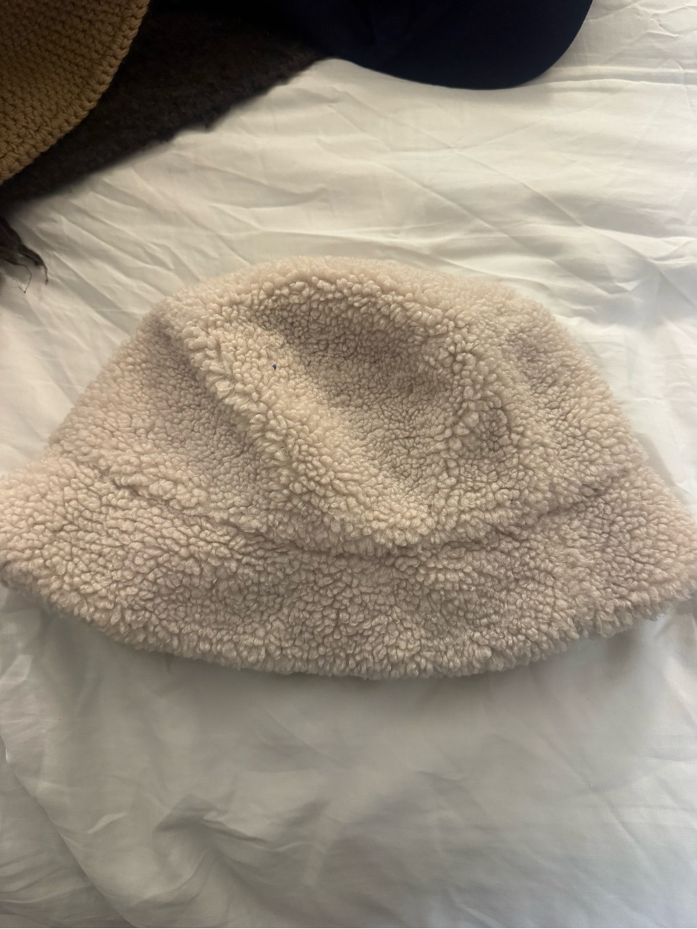 Barts Sherpa Teddy Bucket Hat - Cream with Mustard Lining